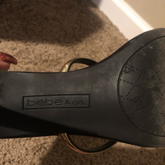 Shoes - Picture 3 of 4